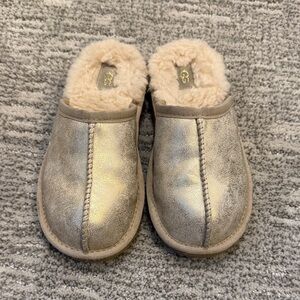 UGG Metallic gold Kids Slippers